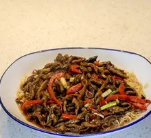 Steamed Eel in Pickled Chili Sauce
