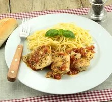 Black Pepper Chicken Noodles