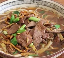 Double-Ingredient Tripe Noodle Soup