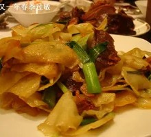 Preserved Pork and Garlic Stir-fried Tofu Noodles
