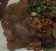 Braised Lotus Root Stir-Fried with Beef