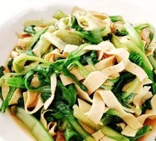Bok Choy Stir-fried with Tofu Skin