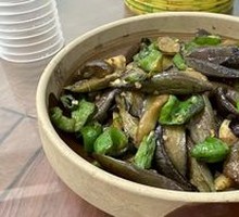 Stir-fried Eggplant with Green Pepper