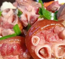 Enshi Cured Pork Leg Stewed with Potatoes