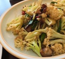 Dry-Fried Cauliflower