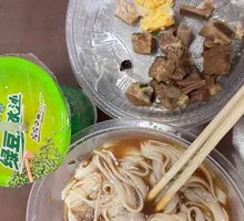 Steamed Pork Rib Noodles