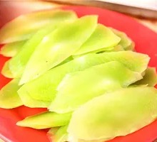 Fresh Lettuce Slices