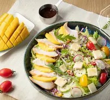 Chicken Breast and Mango Salad