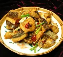 Dry-Fried Glutinous Rice Fish