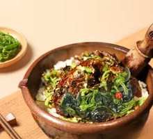 Spicy Pork with Crushed Chili and Century Egg