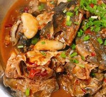 Braised Fish Head with Sauce