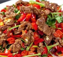 Stir-Fried Fresh Beef Slice with Rice