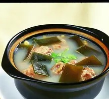 Kelp and Pork Rib Soup