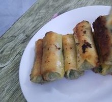 Bean and Pork Spring Rolls