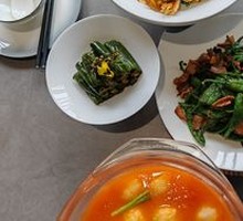Tomato and Shrimp Paste Soup