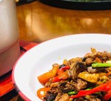 Tea Oil Stir-Fried Chicken