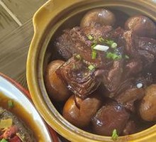 Stewed Pork Belly with Free-range Eggs
