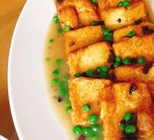 Braised Seafood Tofu in Abalone Sauce