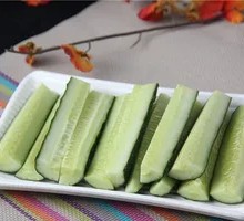 Cucumber and Donkey Meat Salad