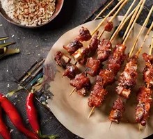 Charcoal-Grilled Honey Glazed Pork Ribs