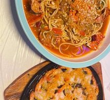 Special Crab Leg Noodles