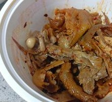 Spicy and Sour Torn Chicken