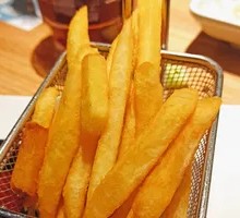 Golden Crispy Potatoes