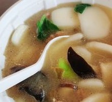 Braised Pork and Rice Noodle Pot