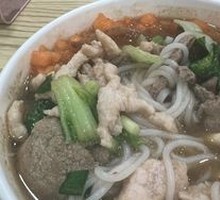 Fresh Broth Lean Pork and Pig Liver Noodles