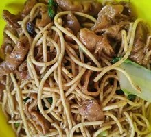 Stewed Intestines with Noodles