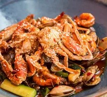 Seafood Stir-fry with Fresh Shrimp and Crab