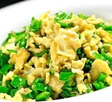 Green Pepper and Egg Fried Rice