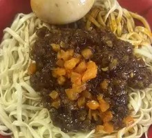 Zhajiangmian