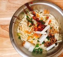 Spicy Oil Noodles