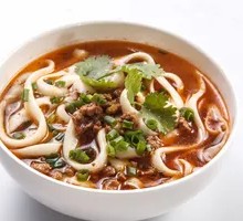 Beef Stir-Fried Knife-Cut Noodles