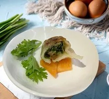 Fresh Pork and Chive Pan-Fried Dumplings