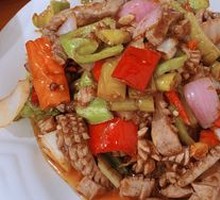 Stir-Fried Pork Intestines