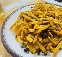 Dry-Fried Lotus Root Strips