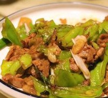 Homestyle Stir-Fried Pork