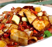 Fried Tofu Skin with Pork Strips