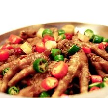 Spicy Chicken Feet in Dry Pot