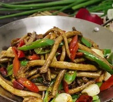 Spicy Tea Tree Mushroom Hot Pot