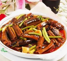 Braised Eel in Brown Sauce