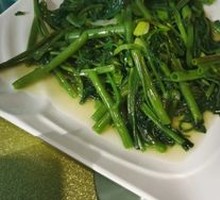 Stir-Fried Water Spinach