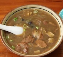 Black Pepper Beef Huhu Soup