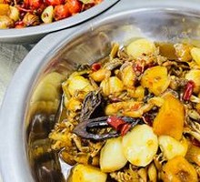 Stewed Frog Legs in Oil