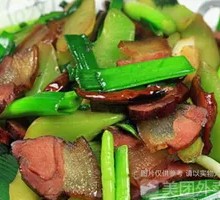 Bamboo Shoot and Preserved Pork Stir-fry