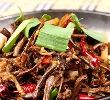 Spicy Tea Tree Mushroom Hot Pot