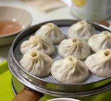 Xianggu Fresh Meat Soup Dumplings