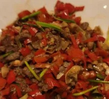 Stir-Fried Beef with Yellow Onion